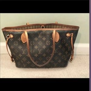 Louis Vuitton Neverfull PM